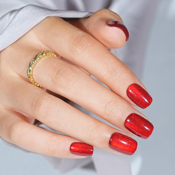 Press On Nails Short - Crimson Fang，Press On Nails Halloween, Red Cat Eye in 16 Sizes - 32PCS Soft Gel Kit